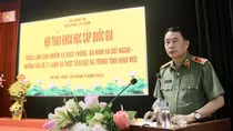 Cung cấp luận cứ xác đáng về các vấn đề chiến lược trong xây dựng và bảo vệ Tổ quốc