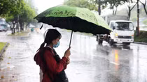 Ba miền mưa giông rải rác, Hà Nội ngày nắng gián đoạn