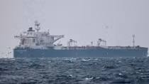 Iran bắt giữ tàu chở dầu trên vùng biển nhạy cảm