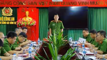 Tổ công tác đặc biệt trên đảo Ngọc