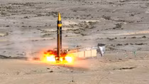 Iran công bố tên lửa đạn đạo mới tầm bắn 2.000km