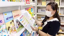 Không áp giá sàn, chỉ quy định giá trần đối với sách giáo khoa
