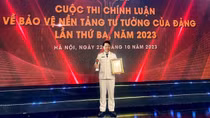Người thầy tận tụy vì sự nghiệp trồng người