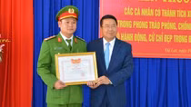 Khen thưởng chiến sĩ Công an bắt tội phạm móc túi du khách