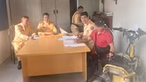 Xe ba bánh "hùng dũng" đi vào cao tốc