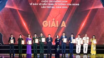 Trao giải Cuộc thi viết chính luận về bảo vệ nền tảng tư tưởng của Đảng lần thứ 3