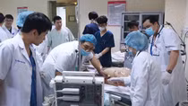 Vụ ô tô tông 17 xe máy: Sức khoẻ các bệnh nhân nặng nhất giờ ra sao?