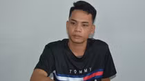 Trên đường tuần tra, bắt giữ đối tượng mang cả trăm viên thuốc lắc đi bán