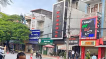 Khách hát tử vong khi xô xát với nhân viên quán karaoke