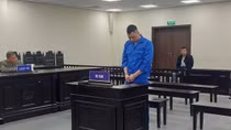 Mua ô tô hộ bạn, đặt định vị rồi chiếm đoạt luôn xe
