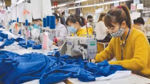 Người lao động mất việc, giãn việc sẽ còn tiếp diễn
