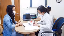 Hàng nghìn phụ nữ được khám vú miễn phí tại Bệnh viện Tâm Anh