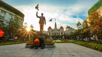 Khát vọng và niềm tin Việt Nam hùng cường