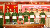 Ngăn chặn hiệu quả tội phạm, nhiều CBCS lực lượng 911 được khen thưởng