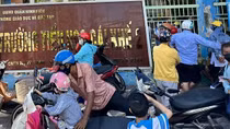 Xác minh thông tin hai bé gái tiểu học bị người lạ câu kéo “Con ra đây về nè”!