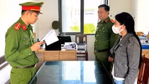 Bị khởi tố vì chiếm đoạt tiền người khác chuyển nhầm