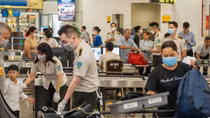 Phát hiện hành khách định mang đạn còn nguyên hạt nổ lên máy bay