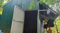 Dựng lán, lập “địa đạo” khai thác vàng trái phép