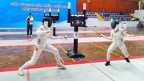 Khó nói chuyện nâng tầm VĐV đấu kiếm