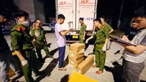 Chặn hàng lậu, hàng cấm trên quốc lộ 9