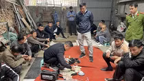 Phá sới bạc ngày Tết, thu giữ hàng trăm triệu đồng