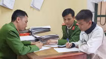 Phát hiện từ camera an ninh, xử phạt 14 đối tượng lạng lách, đánh võng