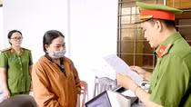 Tích cóp cả đời... nhưng rơi túi người