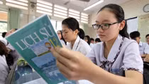 Lịch sử với đời thường