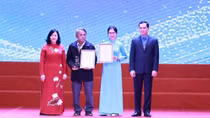 Bức tranh sinh động về đời sống, việc làm và khát vọng của công nhân