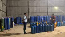 Phát hiện trên 1,3 tấn khí N2O dùng để sản xuất bóng cười