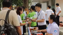 Ma trận giăng lưới tân sinh viên