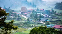 Bồng bềnh Vi Rơ Ngheo