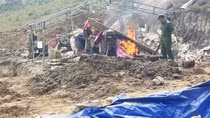 Truy quét “vàng tặc” vùng giáp ranh