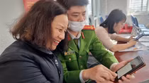 Nhiều mô hình hướng dẫn nhân dân kích hoạt ứng dụng VNeID