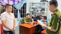 Tạm giữ thanh niên hẹn hò, xâm hại bạn gái dưới 16 tuổi