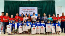 Dai-ichi Life Việt Nam tiếp sức đến trường cho học sinh vùng biên Quảng Trị