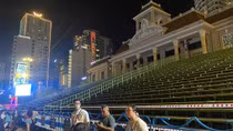 Một đạo diễn truyền hình tử nạn khi té ngã tại khán đài Festival biển Nha Trang 2023