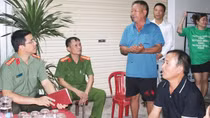 Lập 2 điểm tiếp nhận thông tin vụ vỡ hụi của tiểu thương chợ Voi