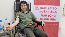 Phó Bí thư đoàn thanh niên hiến máu cứu bệnh nhân qua cơn nguy kịch