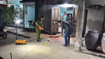 Đâm chết cậu ruột khi đến nhà thắp hương cho ông bà