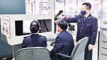Số vụ vi phạm qua đường hàng không tăng 185,7%