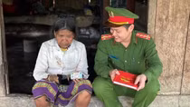 Trưởng Công an xã vùng sâu góp phần giữ vững tiêu chí xây dựng nông thôn mới