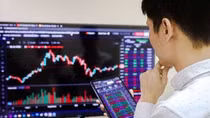Nở rộ bẫy lừa đầu tư chứng khoán