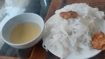 Chủ nhà hàng “trần tình” về suất bún chả 35.000 đồng