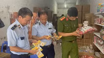 Thu giữ hơn 2.600 chân, cánh gà đóng gói sẵn nhập lậu