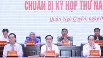 Chủ tịch Quốc hội Vương Đình Huệ tiếp xúc cử tri TP Hải Phòng