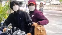 Rủ nhau cướp ngân hàng để có tiền... cá độ bóng đá