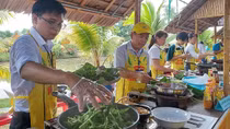Sôi nổi hội thi "Bữa ăn gia đình, gắn kết yêu thương"