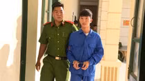 Khởi tố nhóm thanh thiếu niên mang hung khí đuổi đánh nhau