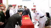 Xót lòng tiễn đưa Đại úy Trần Trung Hiếu về nơi an nghỉ